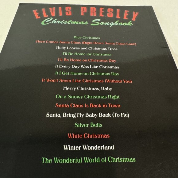 ELVIS PRESLEY CHRISTMAS SONGBOOK Piano Vocal Guitar Excellent Condition - Picture 2 of 5